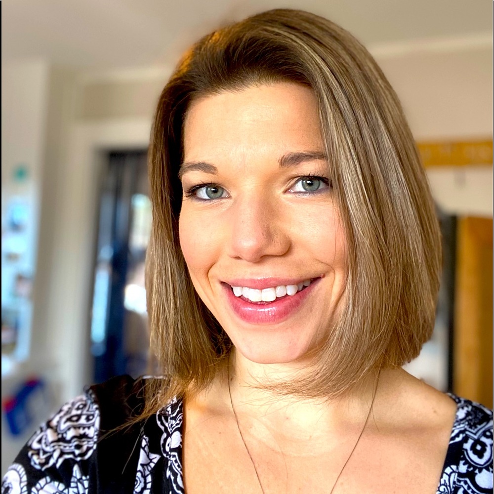 Meet your Posher, Felicia